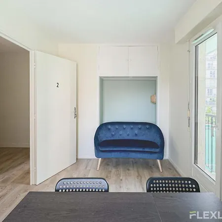 Flexliving - - Croix Nivert *